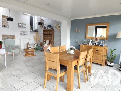 Maison - 104 m² - 5 pièces