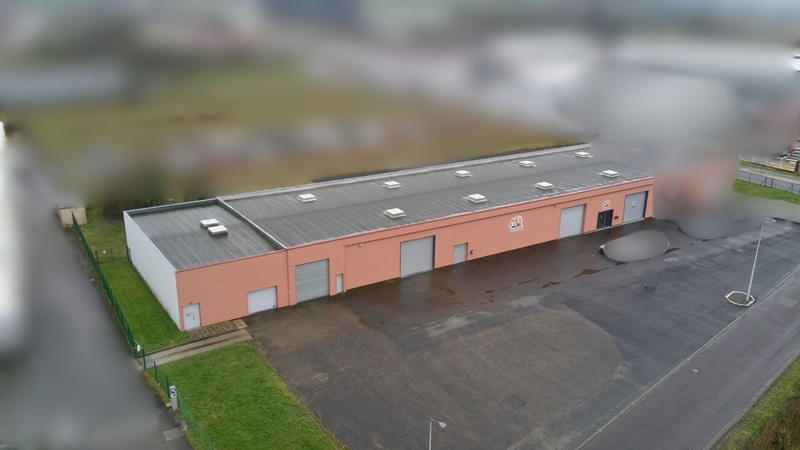 Local commercial - 254 m²