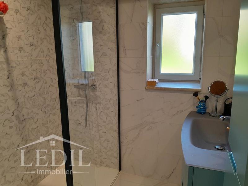 Propriété - 159 m² - 4 pièces