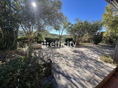 Maison - 139 m² - 5 pièces