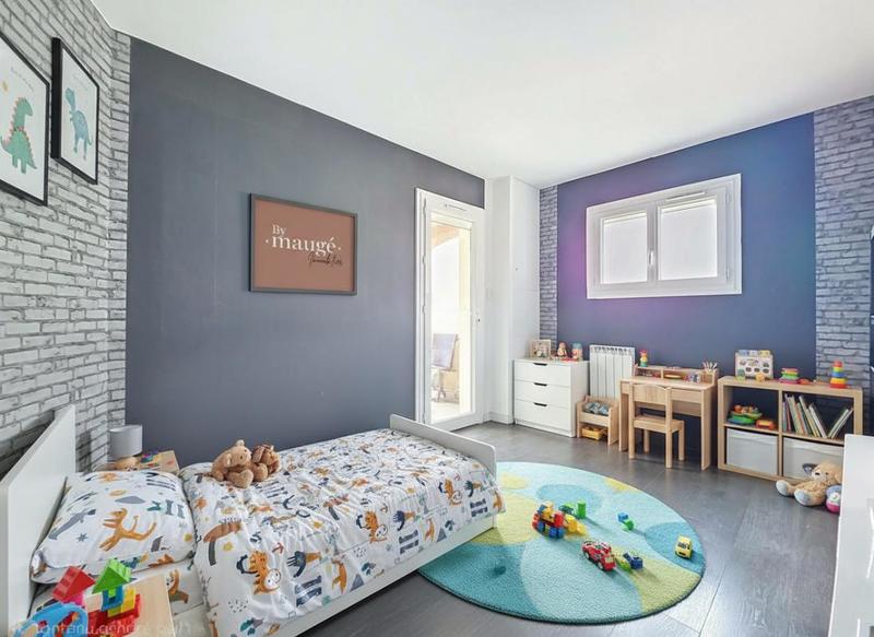 Maison - 170 m² - 6 pièces