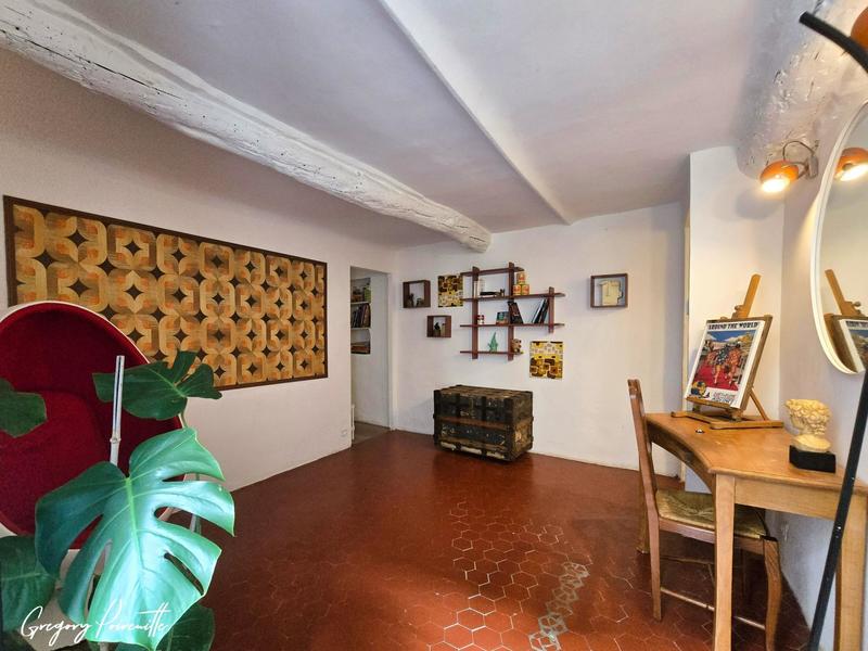 Maison - 85 m² - 5 pièces