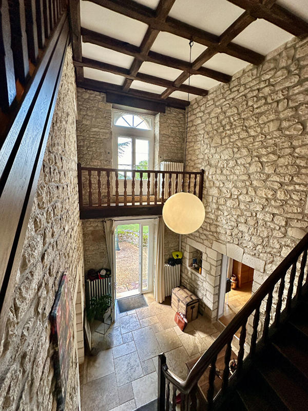 Maison bourgeoise - 415 m² - 11 pièces