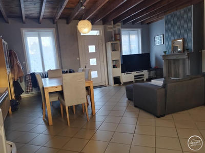 Maison - 84 m² - 5 pièces