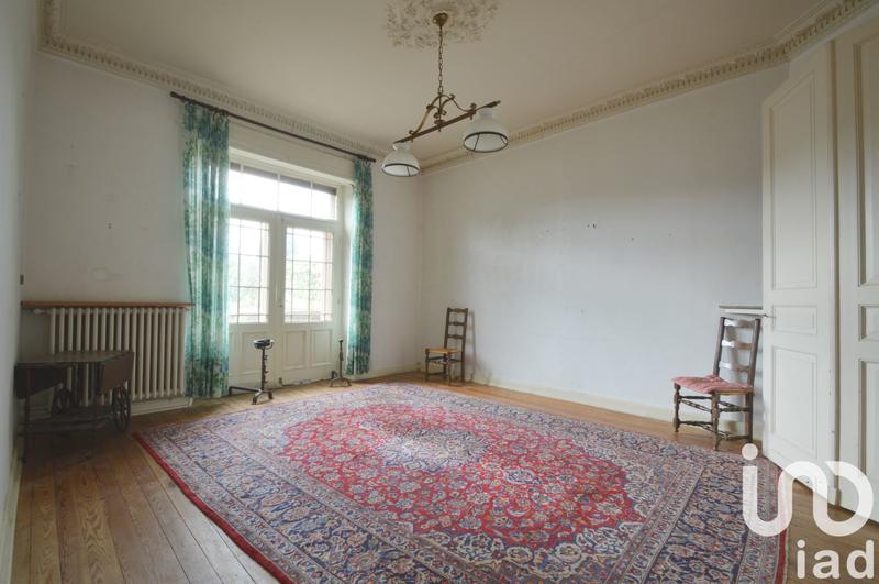 Maison - 200 m² - 11 pièces