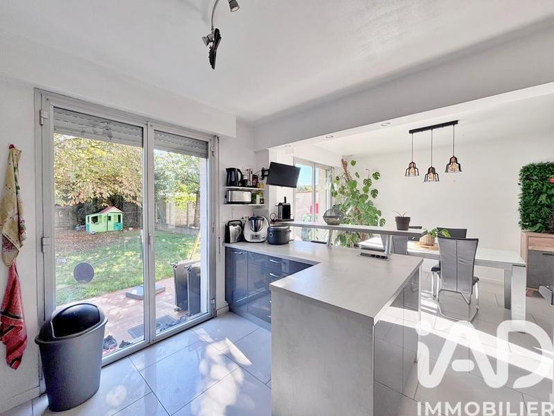 Maison - 125 m² - 5 pièces