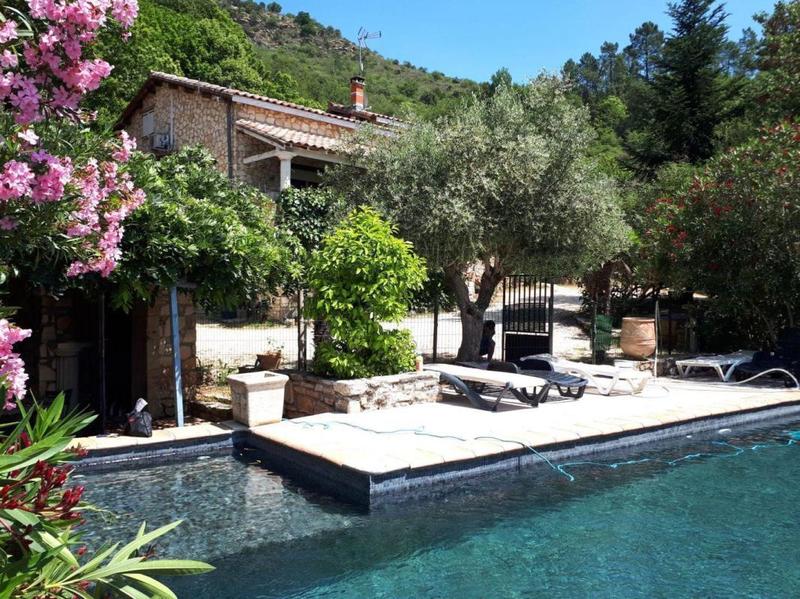 Maison - 155 m² - 10 pièces