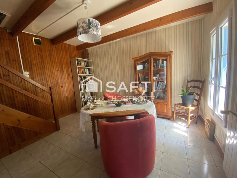 Maison - 104 m² - 5 pièces