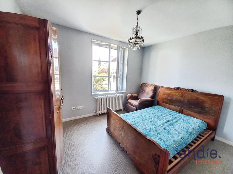 Maison de ville - 159 m² - 7 pièces