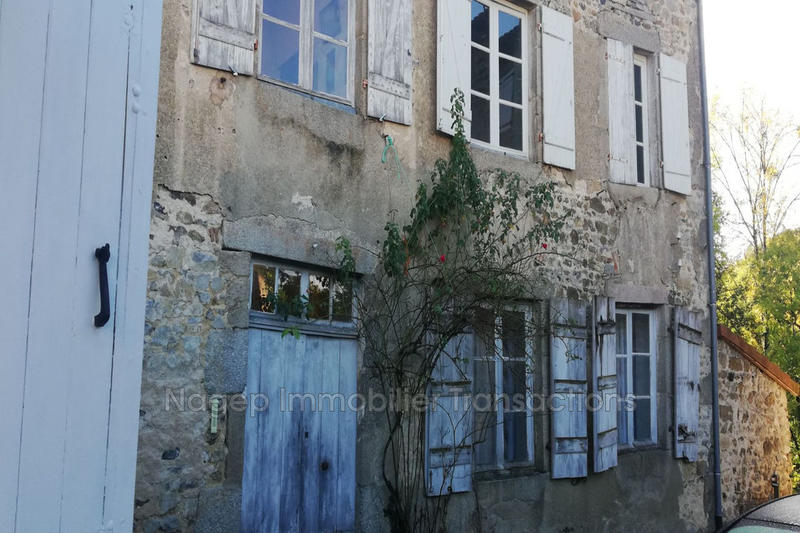 Maison - 275 m² - 5 pièces