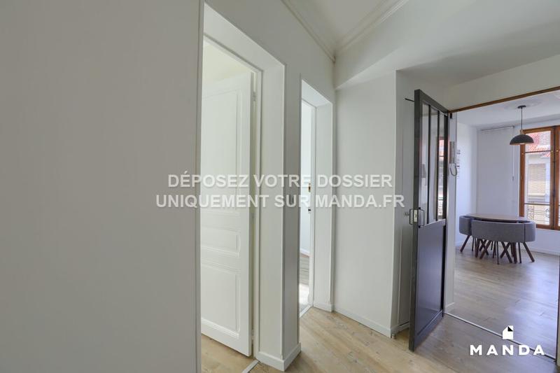 Chambre - 12 m² - 5 pièces