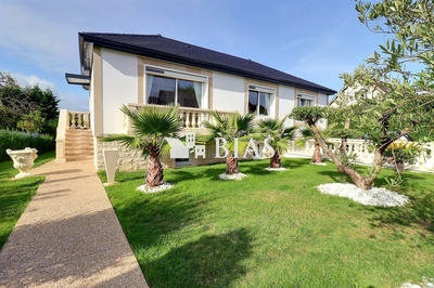 Maison - 160 m² - 7 pièces