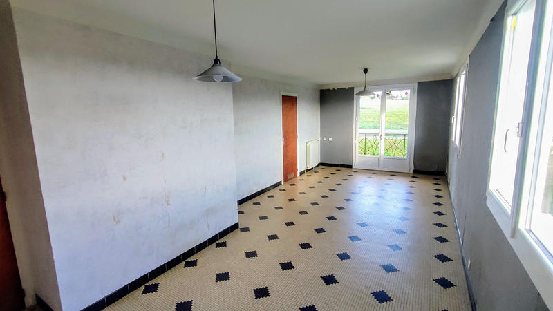 Maison - 83 m² - 5 pièces