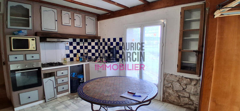 Maison - 320 m² - 9 pièces