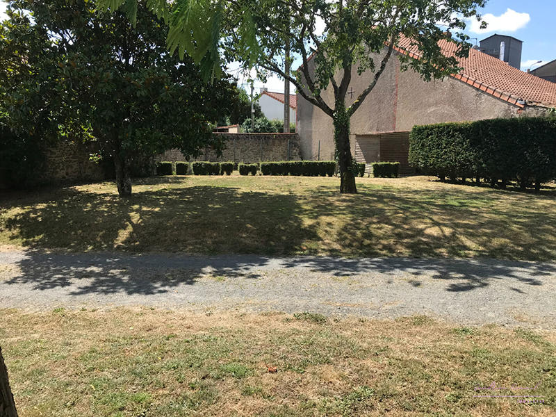 Maison - 168 m² - 9 pièces