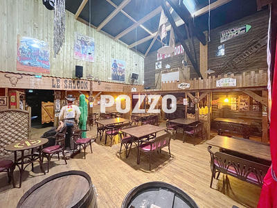 Local d'activité / Entrepôt - 300 m²