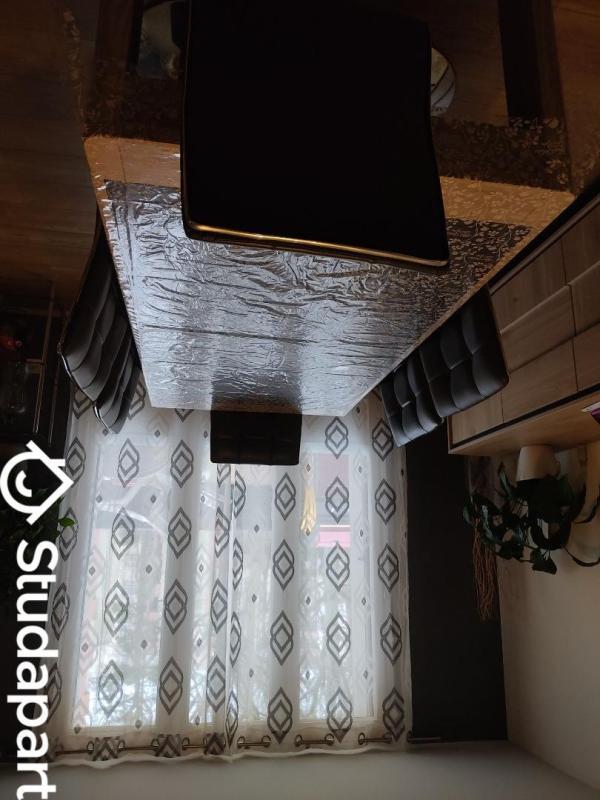 Chambre - 9 m² - 1 pièce