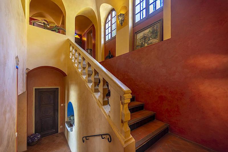 Maison - 322 m² - 10 pièces