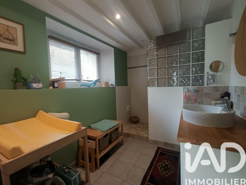 Maison - 166 m² - 5 pièces