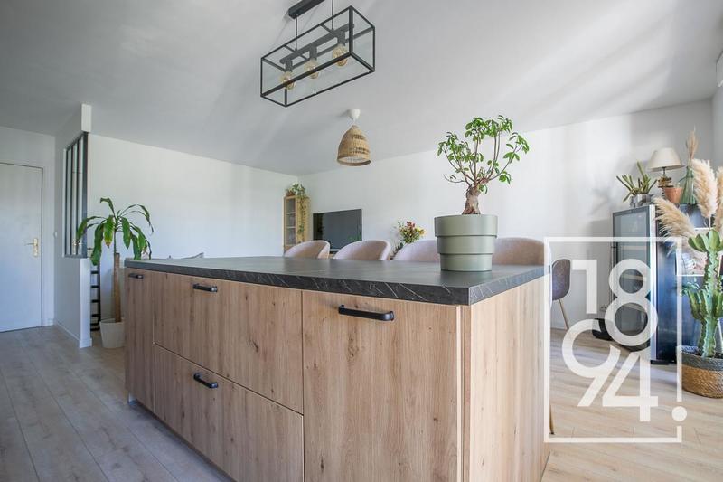 Appartement - 71 m² - 3 pièces