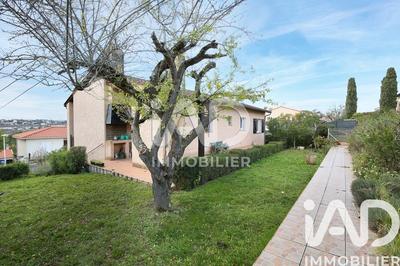 Maison - 165 m² - 6 pièces