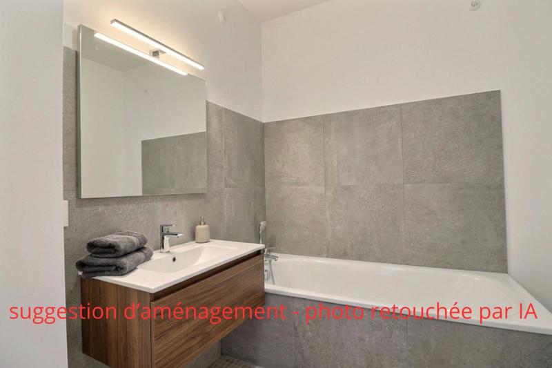 Appartement - 93 m² - 5 pièces