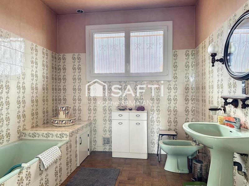 Maison - 166 m² - 5 pièces