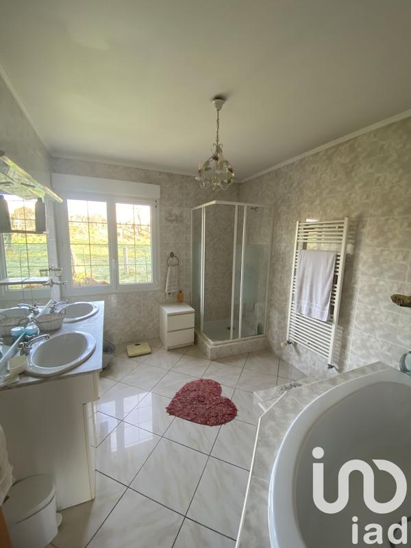 Maison - 146 m² - 7 pièces