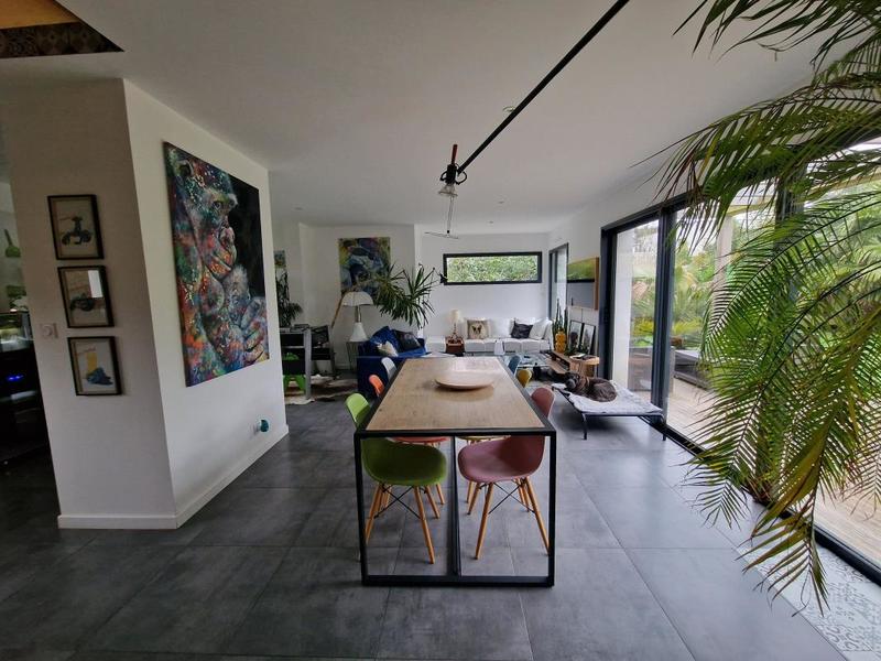 Maison - 124 m² - 2 pièces