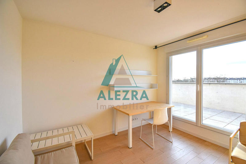 Appartement - 84 m² - 4 pièces