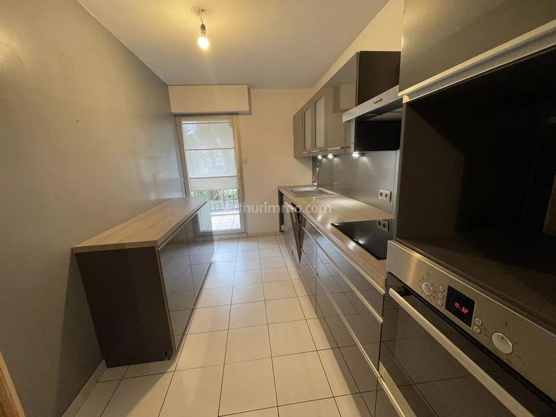 Appartement - 77 m² - 4 pièces