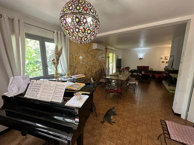 Maison - 141 m² - 5 pièces