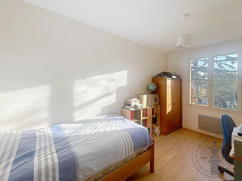 Maison - 140 m² - 7 pièces