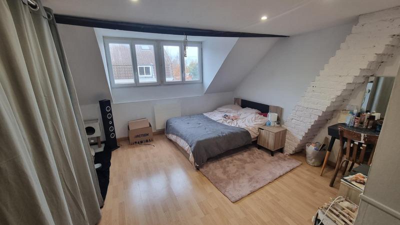 Maison - 107 m² - 5 pièces