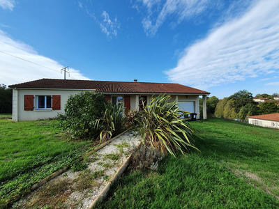 Maison - 108 m² - 4 pièces