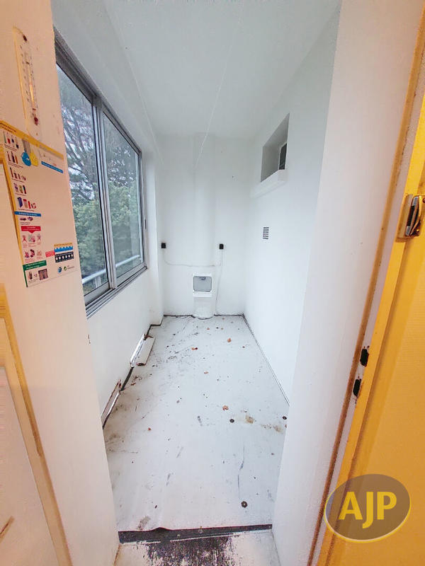 Appartement - 91 m² - 4 pièces