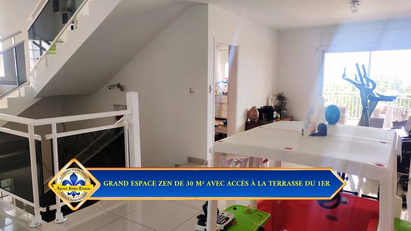 Villa - 288 m² - 6 pièces