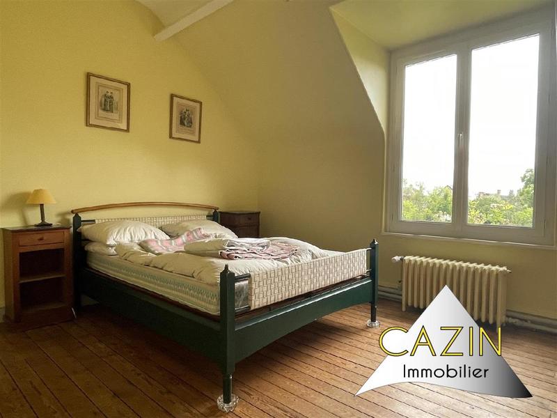 Maison - 287 m² - 10 pièces