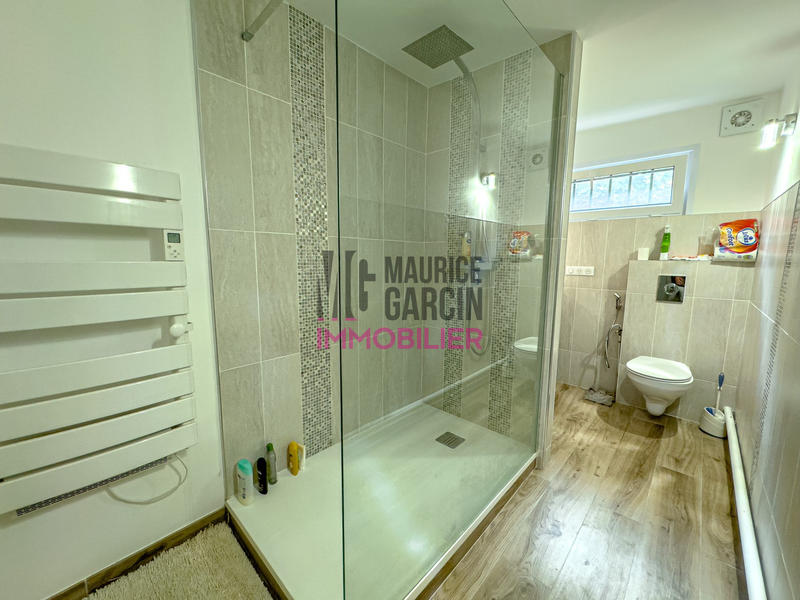 Maison - 136 m² - 6 pièces