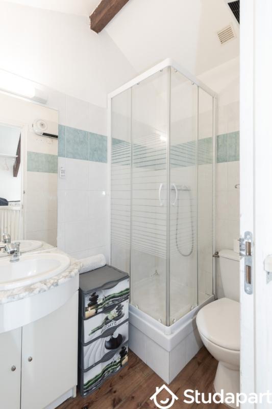 Chambre - 25 m² - 1 pièce