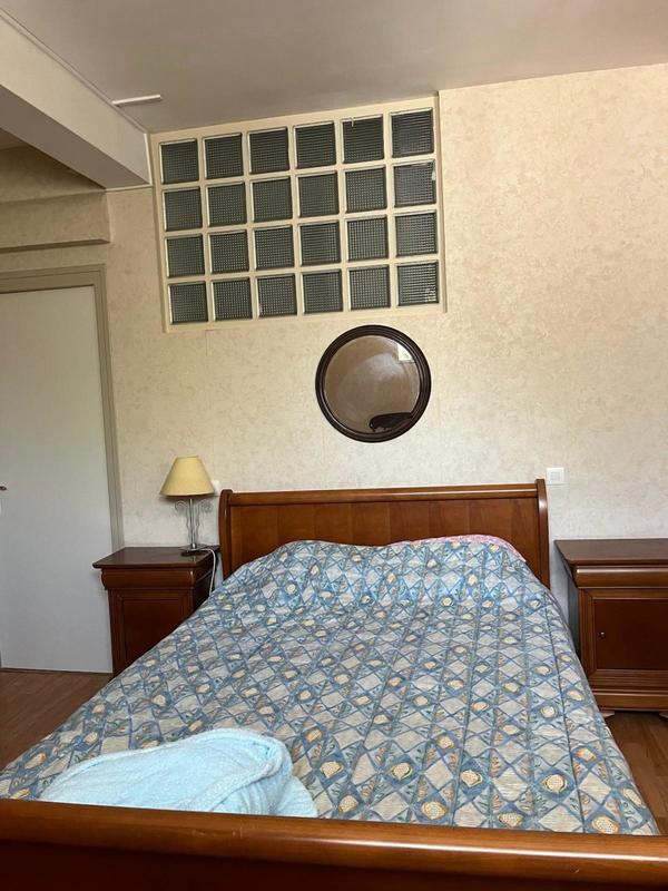 Maison - 166 m² - 9 pièces