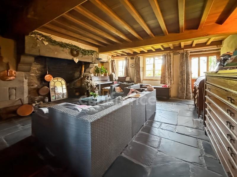 Maison de campagne - 252 m² - 8 pièces