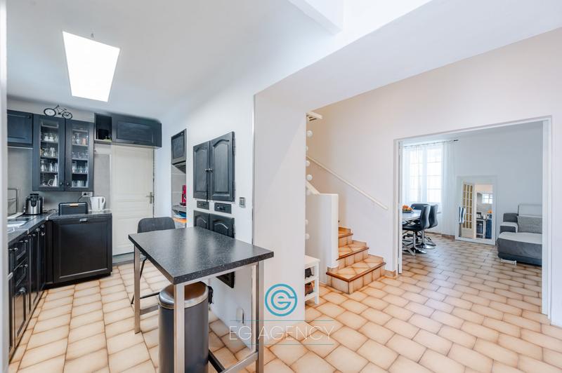 Maison - 127 m² - 5 pièces