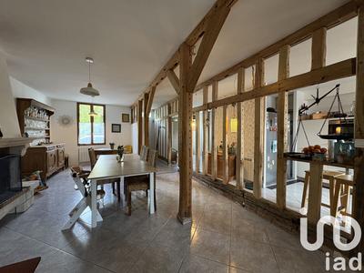 Maison - 170 m² - 6 pièces