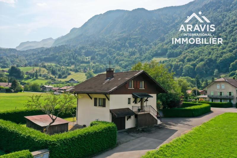 Propriété - 175 m² - 7 pièces