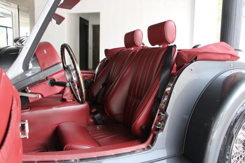 Morgan Roadster 3.7 V6 286cv