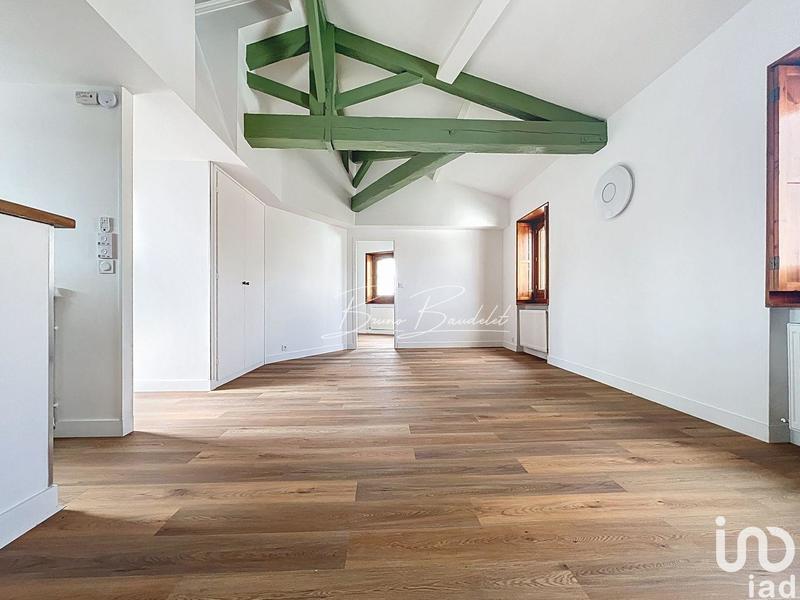 Appartement - 60 m² - 2 pièces