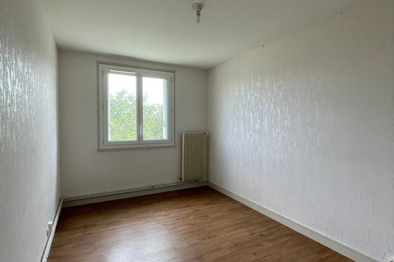 Appartement - 81 m² - 4 pièces
