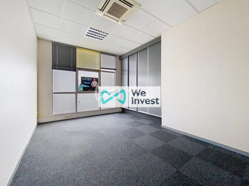 Bureau - 201 m² - 8 pièces