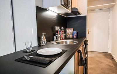 Studio - 17 m² - 1 pièce